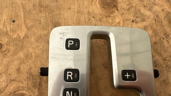 Afdekking automaat selector VOLVO - Afbeelding 2