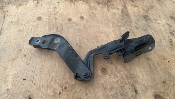 Motorkapscharnier Links, Mercedes A-Klasse W177 - Afbeelding 2