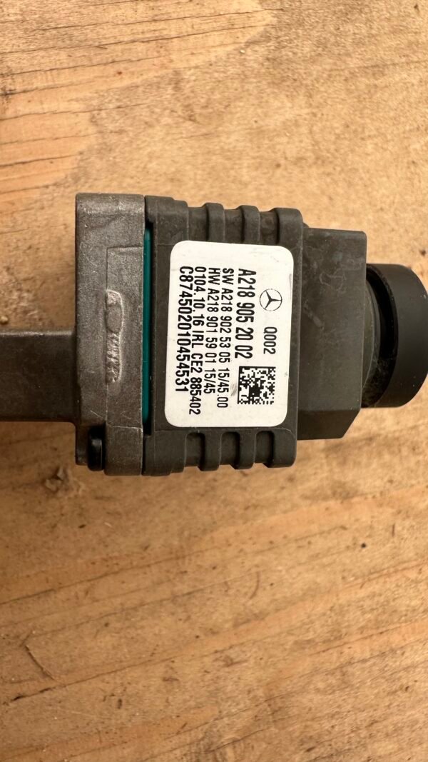 Mercedes achteruitrijcamera inclusief houder